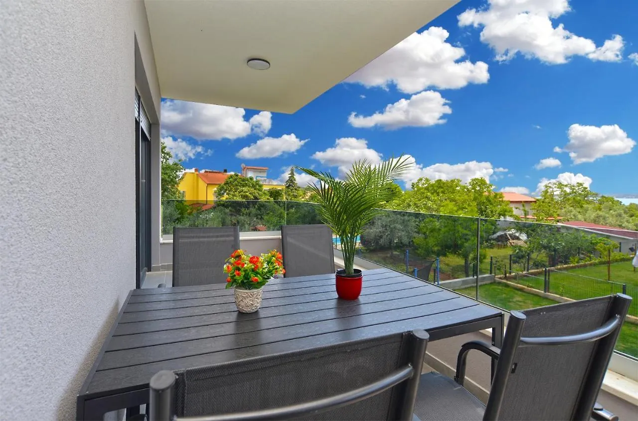 Villa Ante 2245 페로이